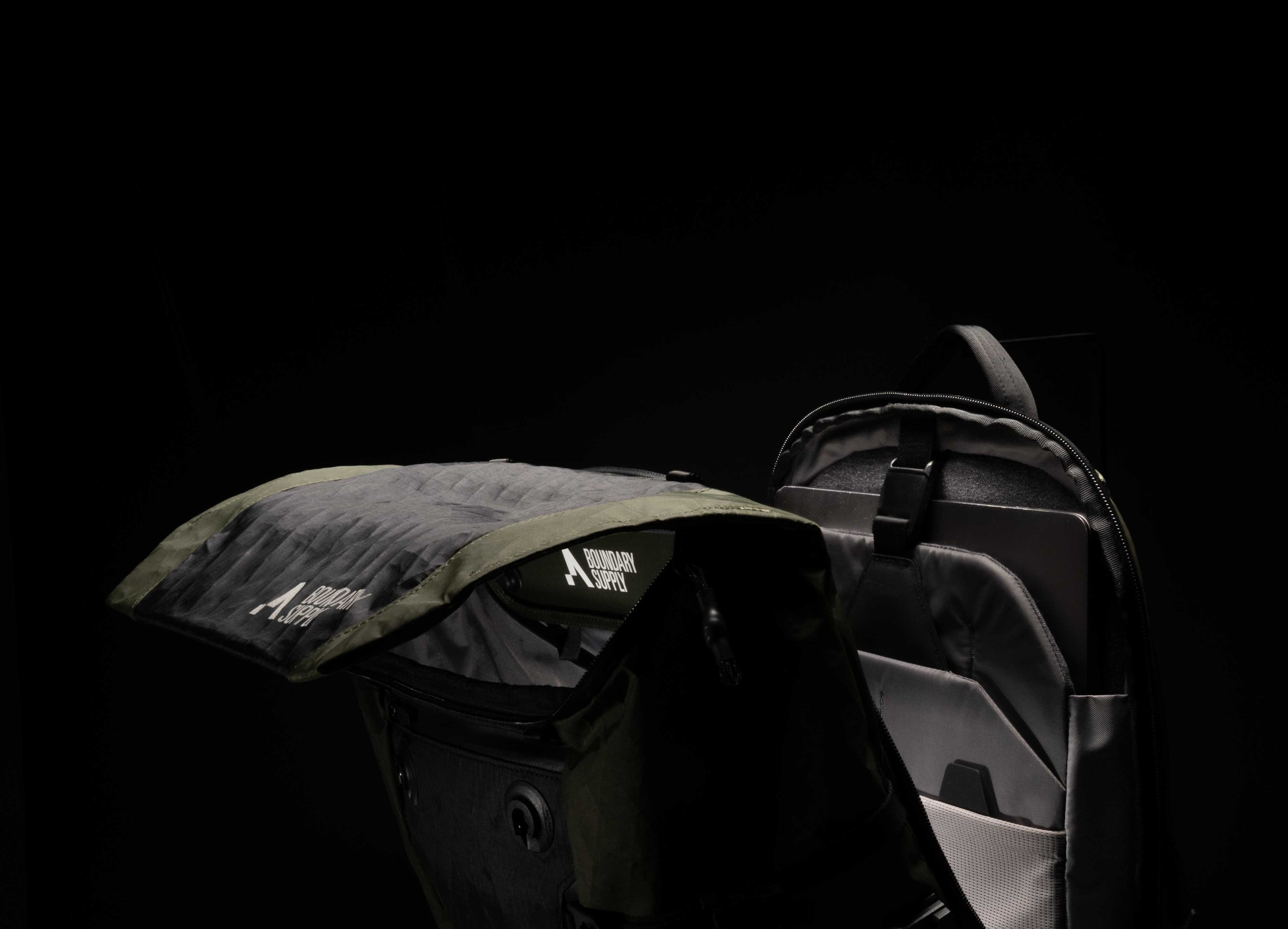 Errant-Pack26052-Mobile