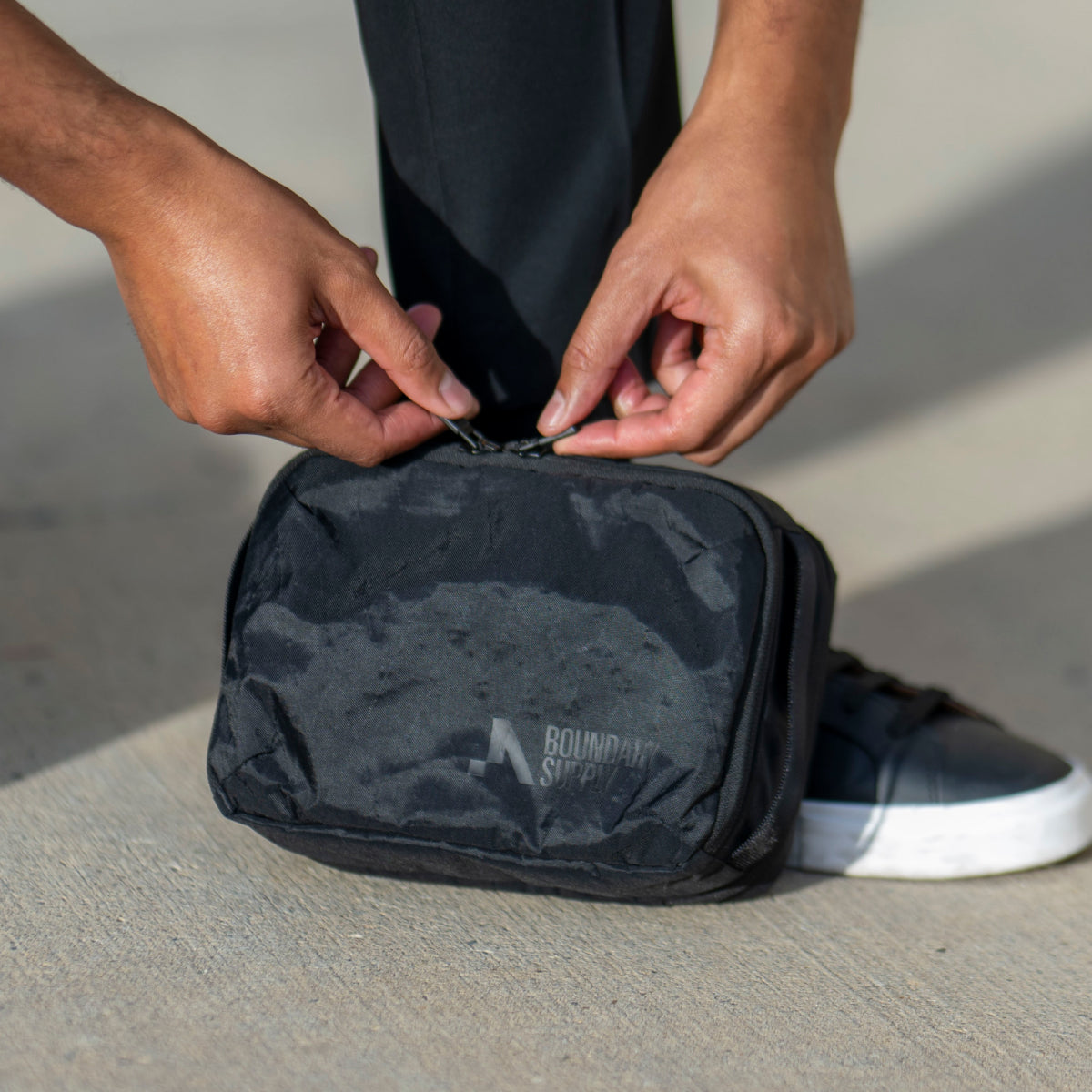 Tech Case Modern Tech Accessory Case Bag – Boundary Supply
