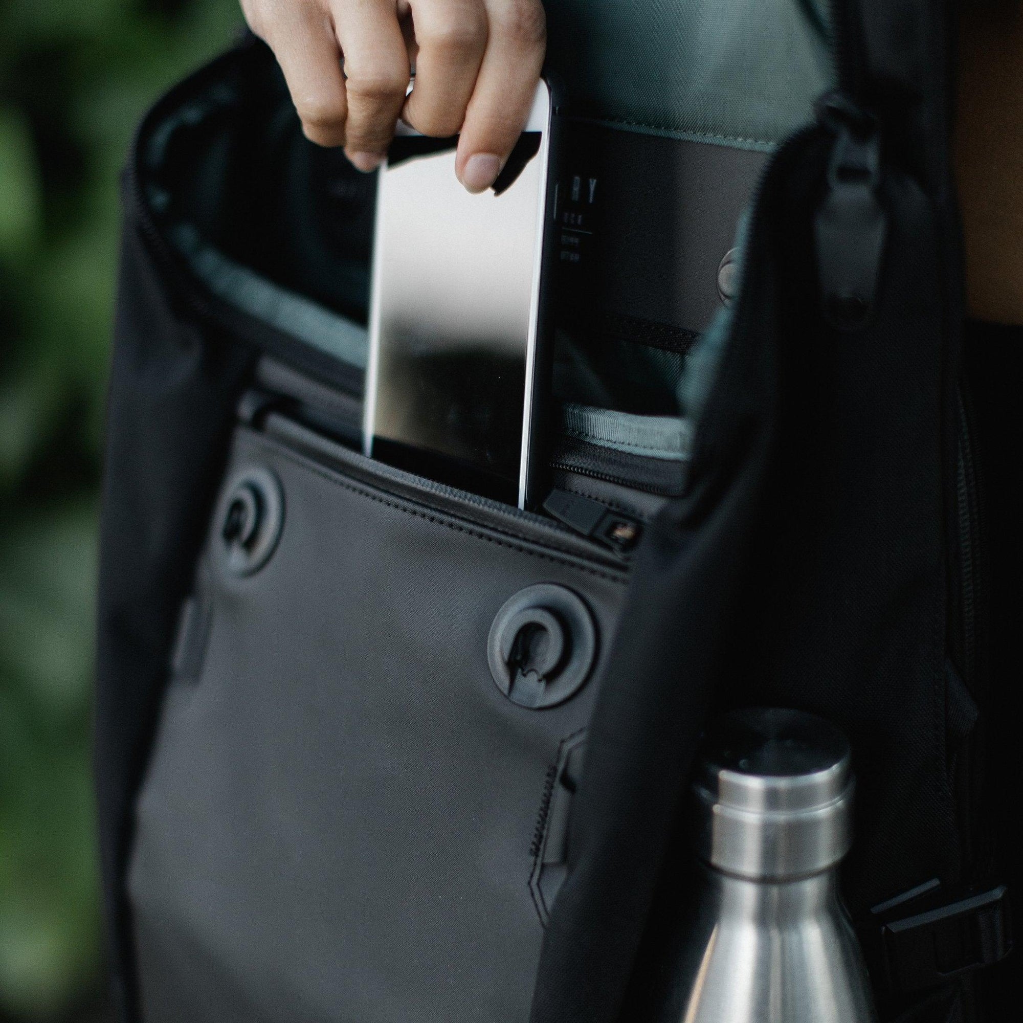 Errant Pack – Boundary Supply